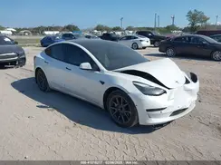 5YJ3E1EA5MF082417 2021 TESLA MODEL 3