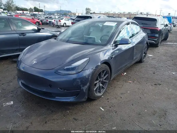 5YJ3E1EA5MF088542 2021 TESLA MODEL 3 - Image 2