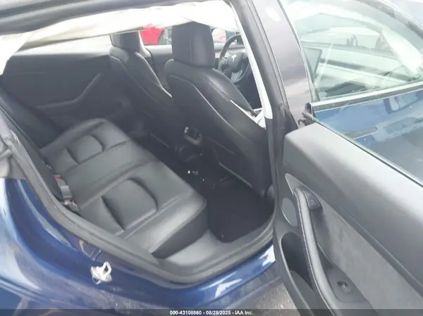 5YJ3E1EA5MF094468 2021 TESLA MODEL 3 - Image 8