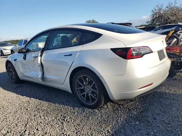5YJ3E1EA5MF096141 2021 TESLA MODEL 3 - Image 2