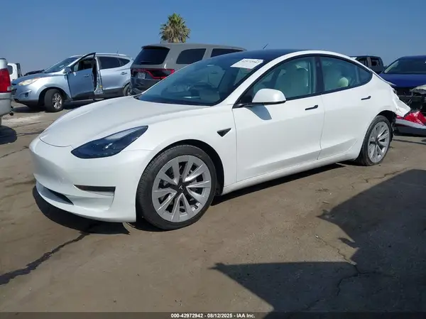 5YJ3E1EA5MF098570 2021 TESLA MODEL 3 - Image 2