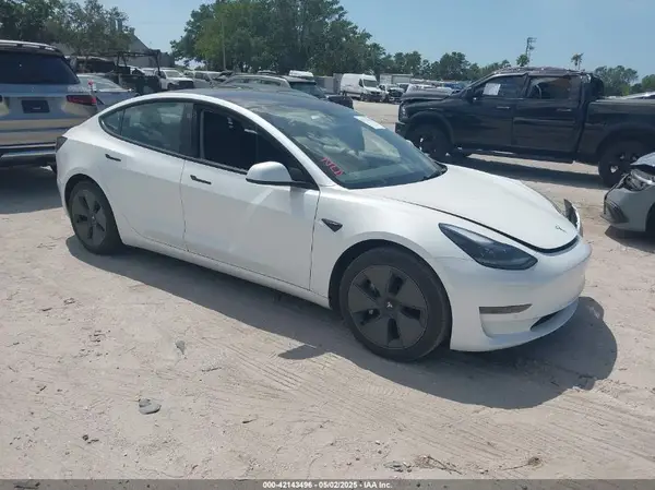 5YJ3E1EA5MF098844 2021 TESLA MODEL 3 - Image 1