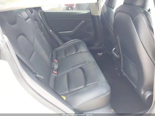 5YJ3E1EA5MF099704 2021 TESLA MODEL 3 - Image 8