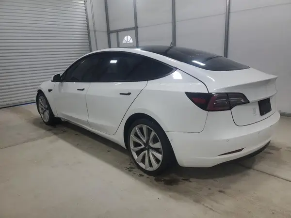 5YJ3E1EA5MF851952 2021 TESLA MODEL 3 - Image 2