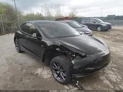 5YJ3E1EA5MF853975 2021 TESLA MODEL 3