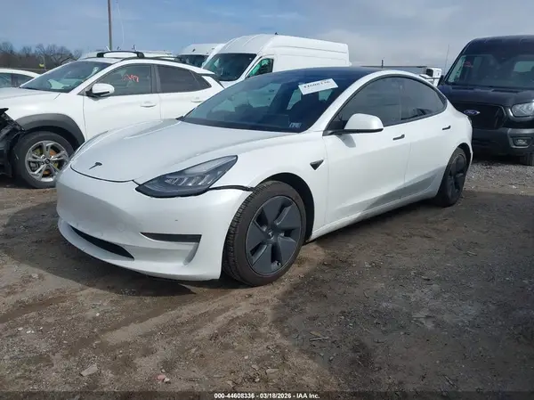 5YJ3E1EA5MF854186 2021 TESLA MODEL 3 - Image 2