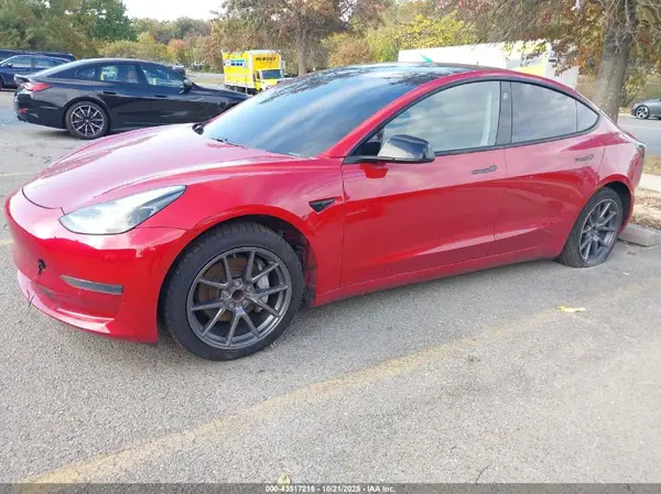 5YJ3E1EA5MF857489 2021 TESLA MODEL 3 - Image 2