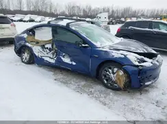 5YJ3E1EA5MF857525 2021 TESLA MODEL 3