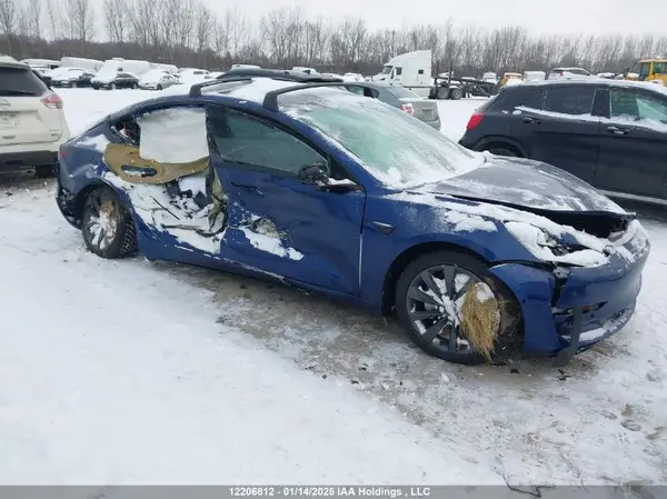 5YJ3E1EA5MF857525 2021 TESLA MODEL 3 - Image 1