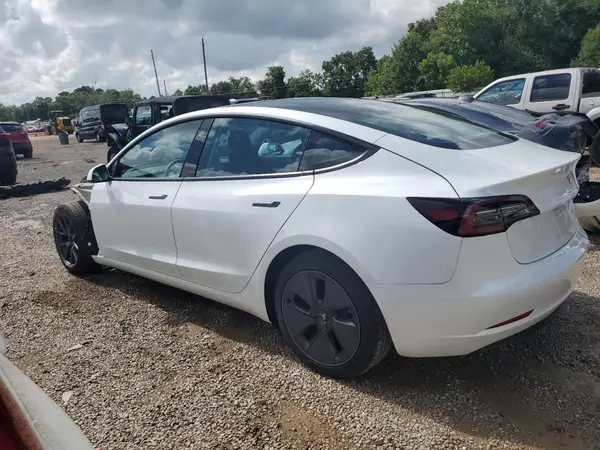 5YJ3E1EA5MF857895 2021 TESLA MODEL 3 - Image 2