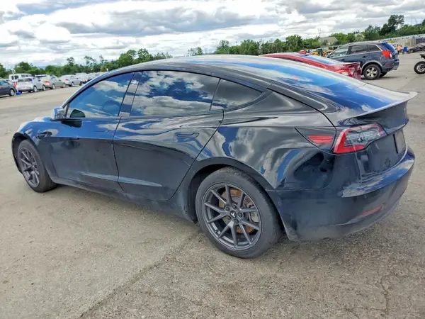 5YJ3E1EA5MF859307 2021 TESLA MODEL 3 - Image 2