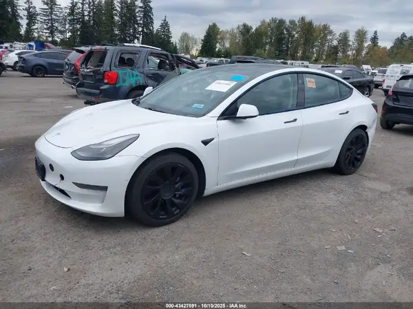 5YJ3E1EA5MF867407 2021 TESLA MODEL 3 - Image 2