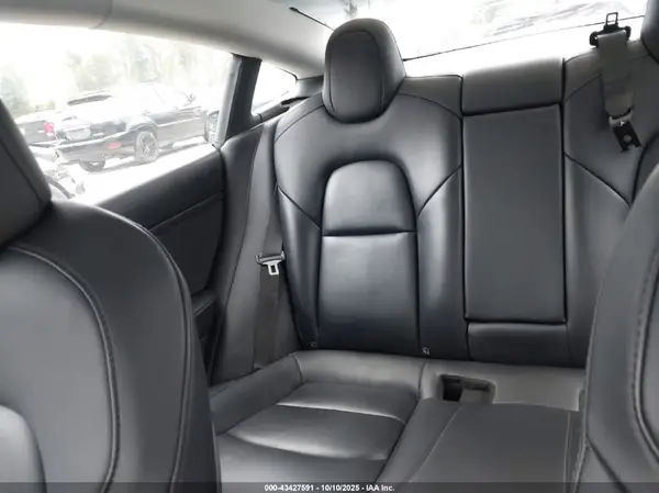 5YJ3E1EA5MF867407 2021 TESLA MODEL 3 - Image 8
