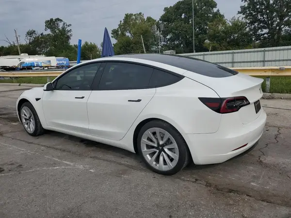 5YJ3E1EA5MF870033 2021 TESLA MODEL 3 - Image 2