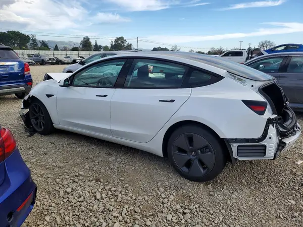 5YJ3E1EA5MF871862 2021 TESLA MODEL 3 - Image 2