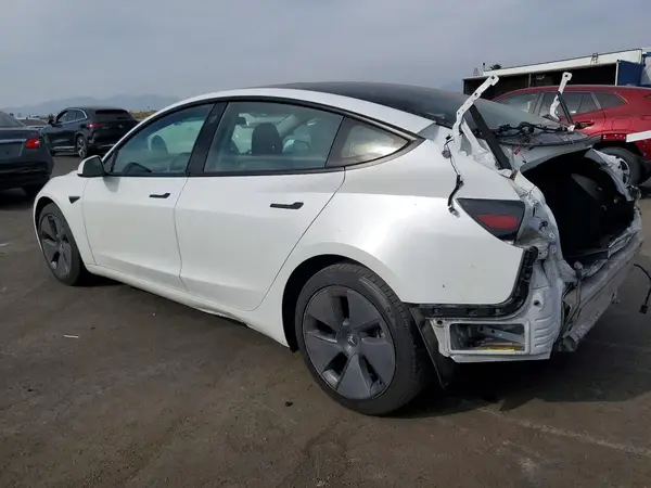 5YJ3E1EA5MF919957 2021 TESLA MODEL 3 - Image 2