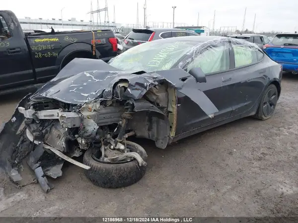 5YJ3E1EA5MF920218 2021 TESLA MODEL 3 - Image 2