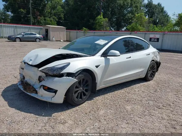 5YJ3E1EA5MF920638 2021 TESLA MODEL 3 - Image 2
