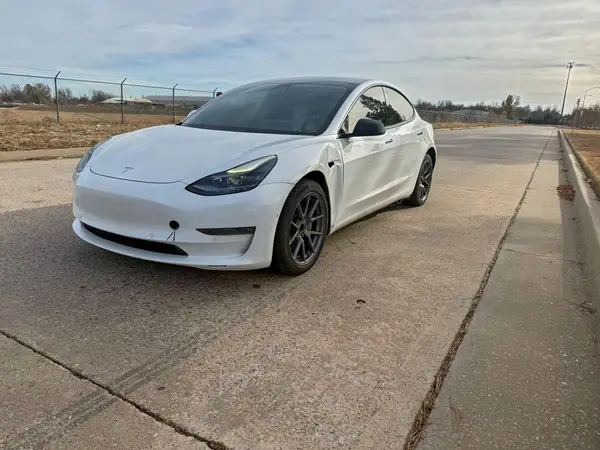 5YJ3E1EA5MF928870 2021 TESLA MODEL 3 - Image 2