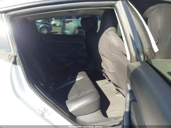 5YJ3E1EA5MF929856 2021 TESLA MODEL 3 - Image 8