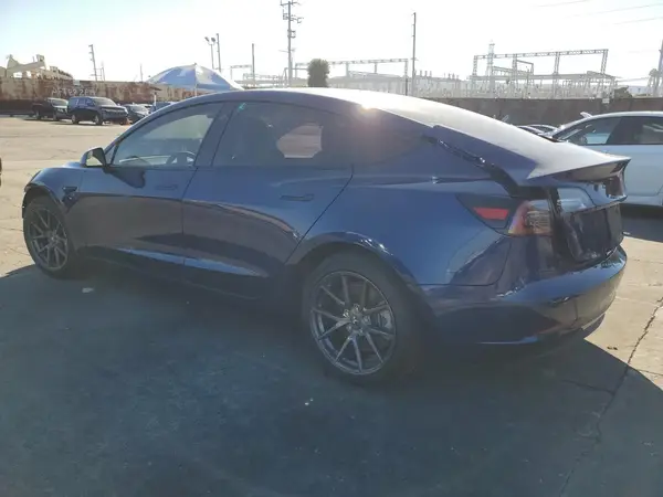 5YJ3E1EA5MF938671 2021 TESLA MODEL 3 - Image 2