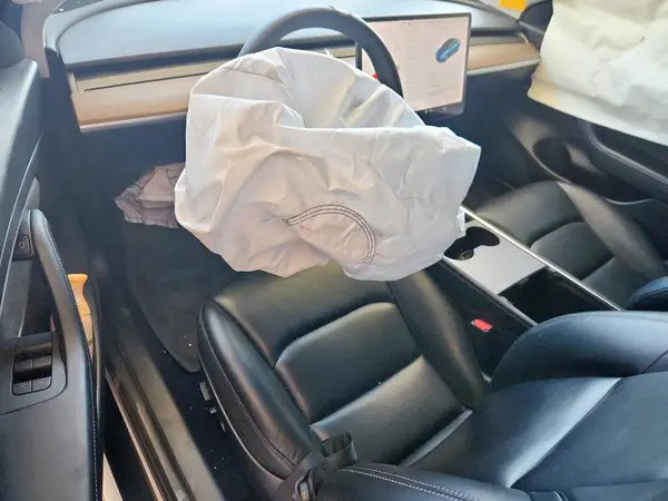 5YJ3E1EA5MF938945 2021 TESLA MODEL 3 - Image 8
