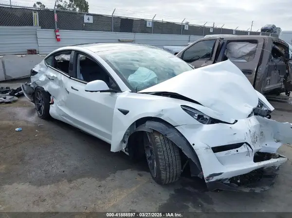 5YJ3E1EA5MF941392 2021 TESLA MODEL 3 - Image 1