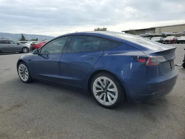 5YJ3E1EA5MF941571 2021 TESLA MODEL 3 - Image 2
