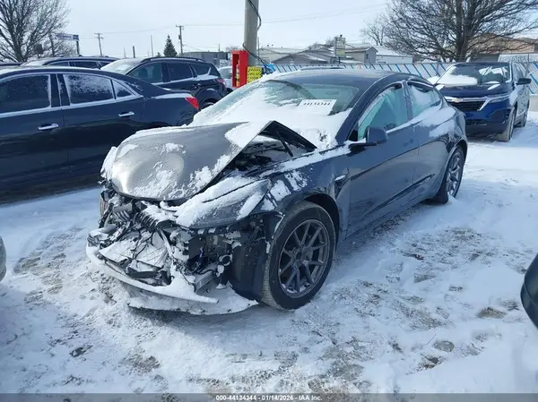 5YJ3E1EA5MF961237 2021 TESLA MODEL 3 - Image 2
