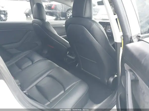 5YJ3E1EA5MF976255 2021 TESLA MODEL 3 - Image 8