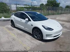 5YJ3E1EA5MF977440 2021 TESLA MODEL 3