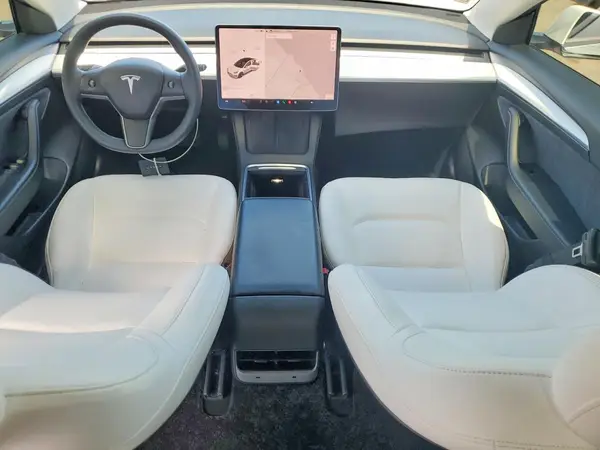 5YJ3E1EA5MF982962 2021 TESLA MODEL 3 - Image 8
