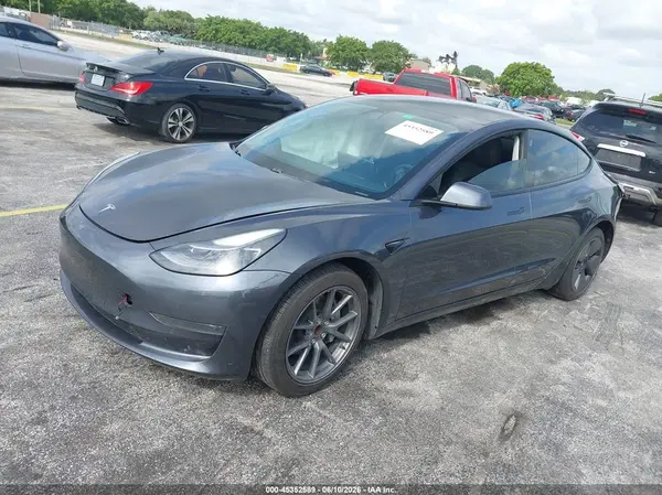5YJ3E1EA5MF991452 2021 TESLA MODEL 3 - Image 2