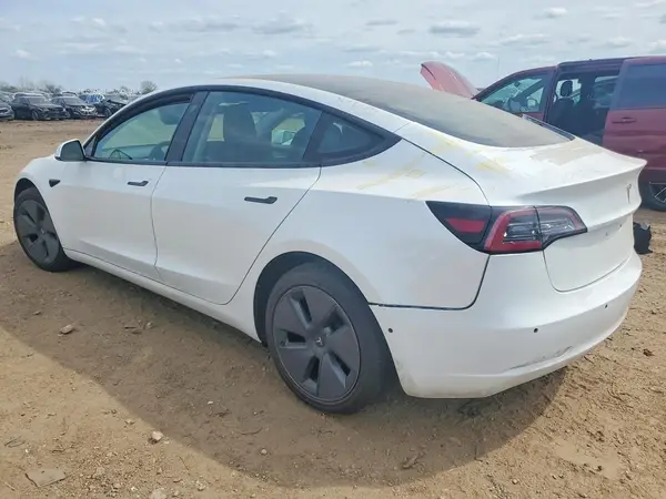 5YJ3E1EA5MF994917 2021 TESLA MODEL 3 - Image 2