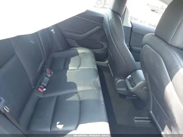 5YJ3E1EA5NF112596 2022 TESLA MODEL 3 - Image 8