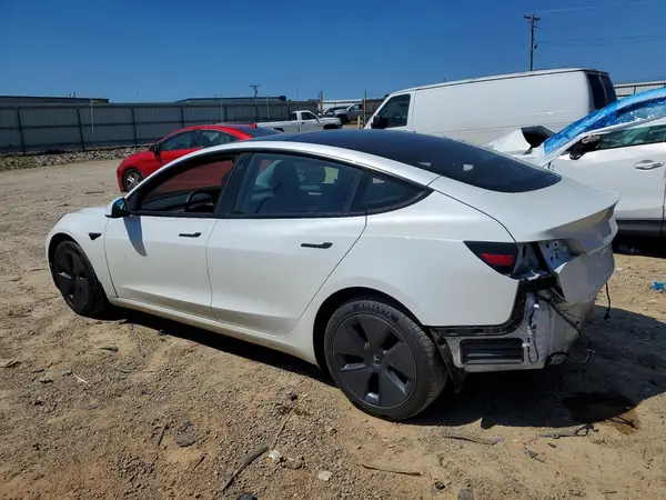 5YJ3E1EA5NF115076 2022 TESLA MODEL 3 - Image 2