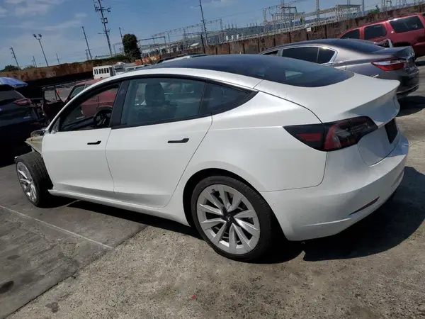 5YJ3E1EA5NF145503 2022 TESLA MODEL 3 - Image 2