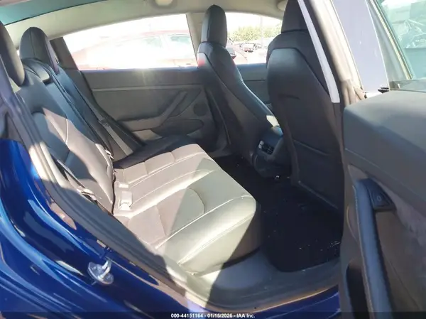 5YJ3E1EA5NF147557 2022 TESLA MODEL 3 - Image 8