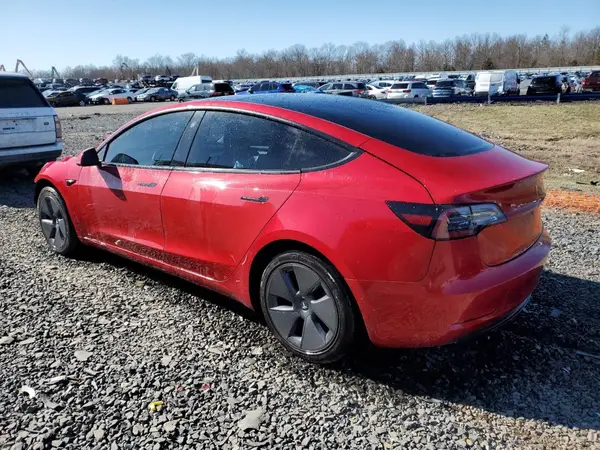 5YJ3E1EA5NF184785 2022 TESLA MODEL 3 - Image 2