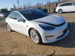 5YJ3E1EA5NF185886 2022 TESLA MODEL 3