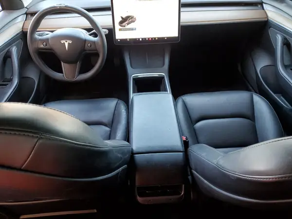 5YJ3E1EA5NF188948 2022 TESLA MODEL 3 - Image 8