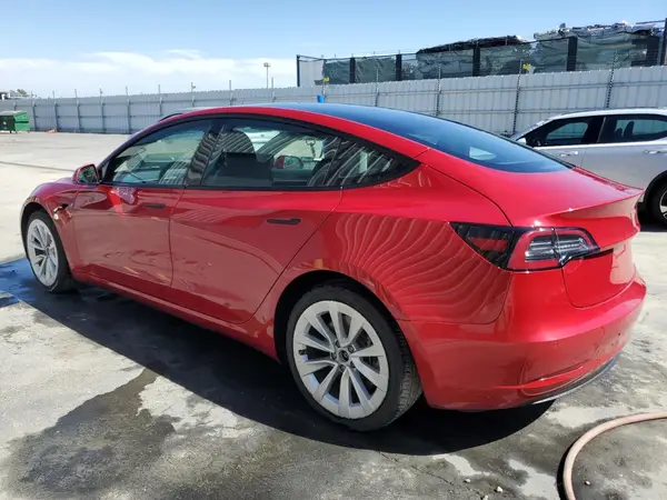 5YJ3E1EA5NF189534 2022 TESLA MODEL 3 - Image 2
