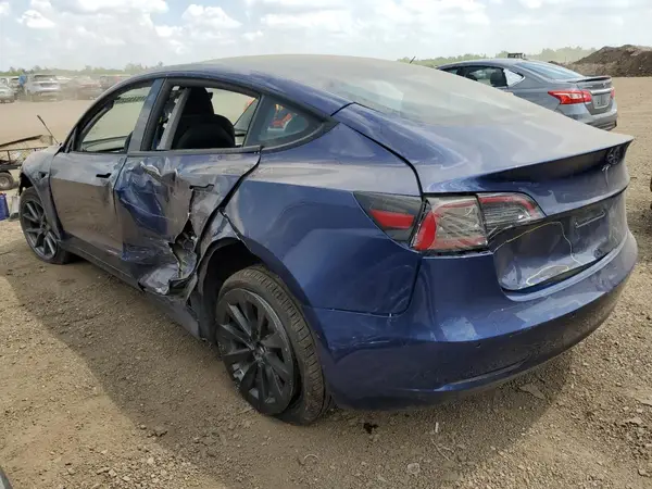 5YJ3E1EA5NF189937 2022 TESLA MODEL 3 - Image 2