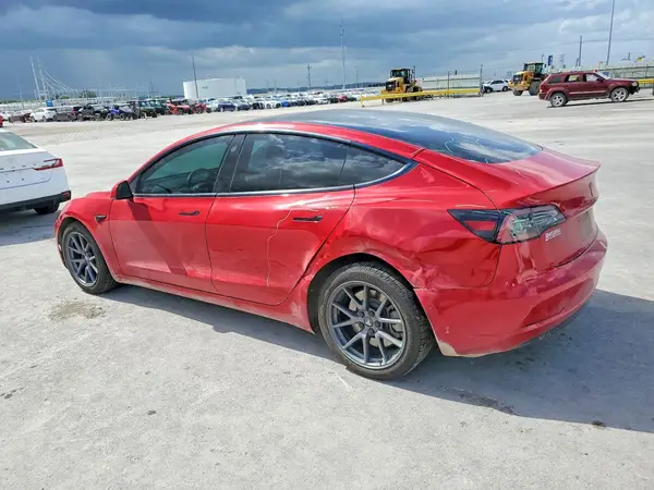 5YJ3E1EA5NF191932 2022 TESLA MODEL 3 - Image 2
