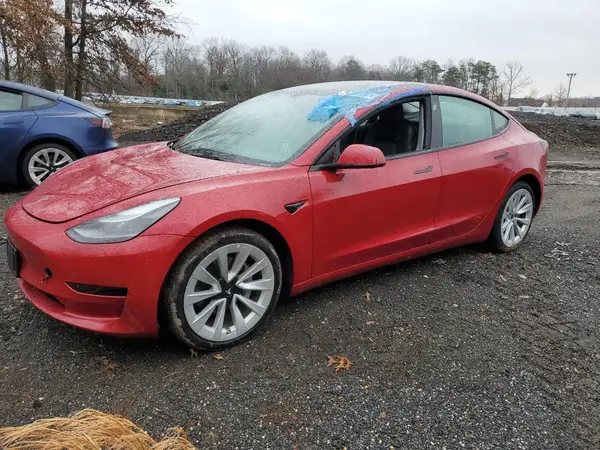5YJ3E1EA5NF192031 2022 TESLA MODEL 3 - Image 1