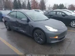 5YJ3E1EA5NF194717 2022 TESLA MODEL 3