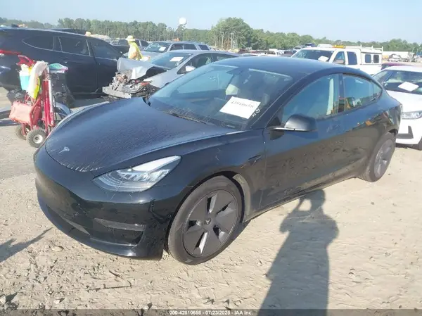 5YJ3E1EA5NF236786 2022 TESLA MODEL 3 - Image 2