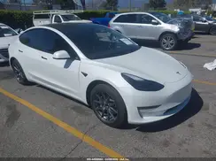 5YJ3E1EA5NF239655 2022 TESLA MODEL 3