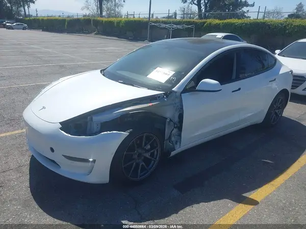 5YJ3E1EA5NF239655 2022 TESLA MODEL 3 - Image 2