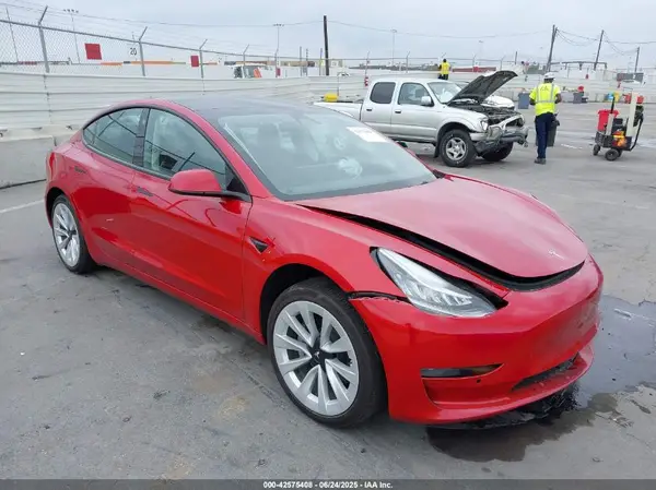 5YJ3E1EA5NF245424 2022 TESLA MODEL 3 - Image 1